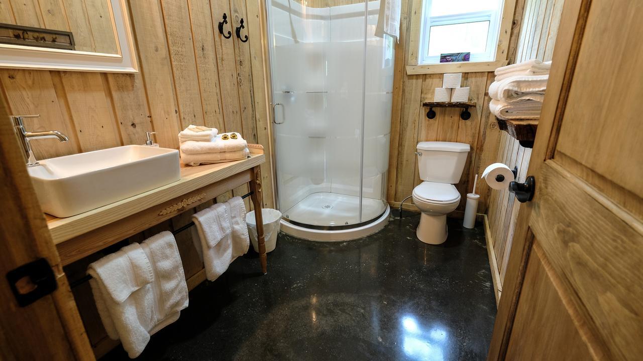 Chalets Du Domaine Yamaska 布罗蒙 外观 照片