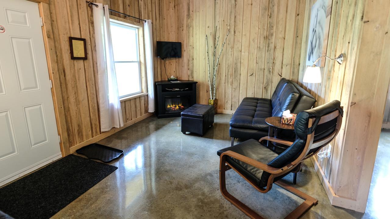 Chalets Du Domaine Yamaska 布罗蒙 外观 照片